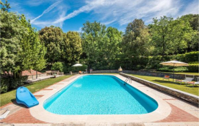 Amazing home in Castiglion fiorentino with Outdoor swimming pool, WiFi and 4 Bedrooms